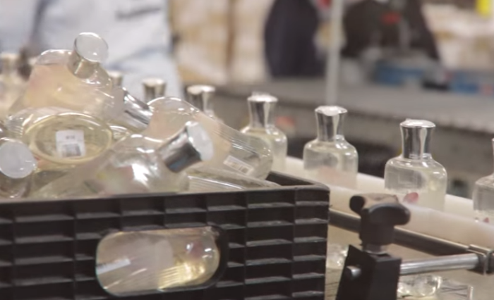 Vista Banding and Shrink Wrapping